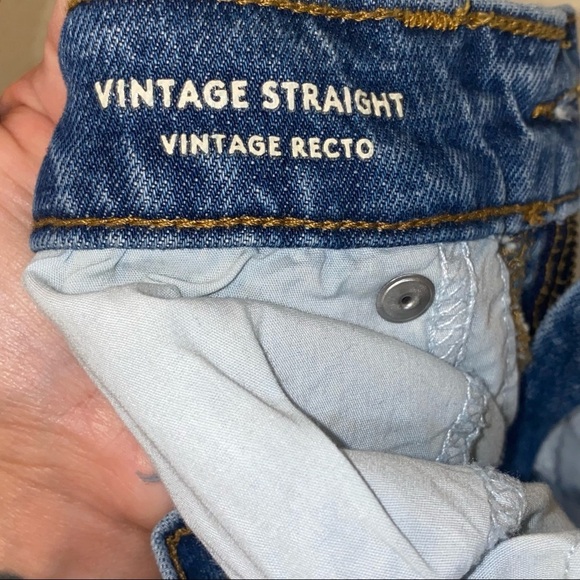 Universal Thread Vintage Straight Leg‎ Jeans - Picture 13 of 15